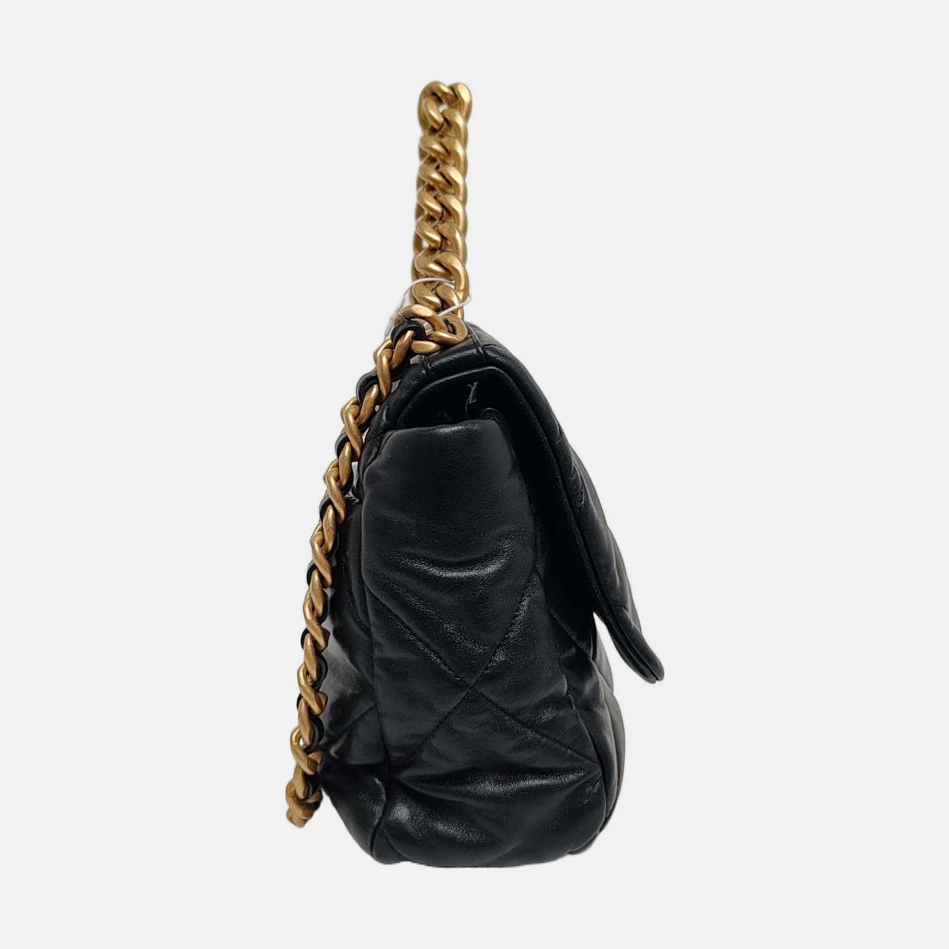 CHANEL 19 Grande Piel de Cordero Acolchada Negro