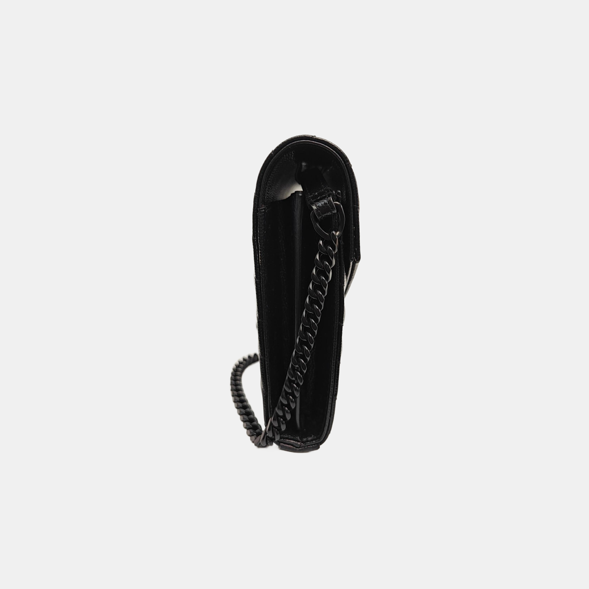 MONOGRAM Medium Chevron Calfskin Black