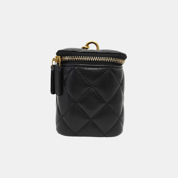 VANITY CASE Medium Quilted Lambskin Black