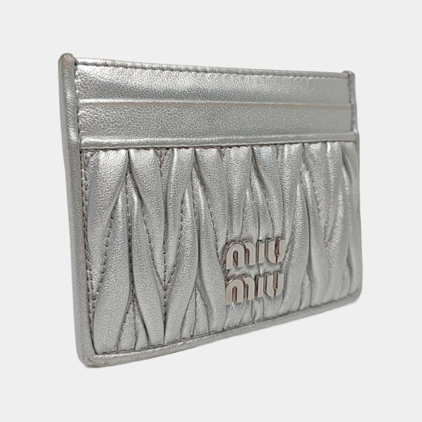 Matelassé Quilted Lambskin Silver Card Holder