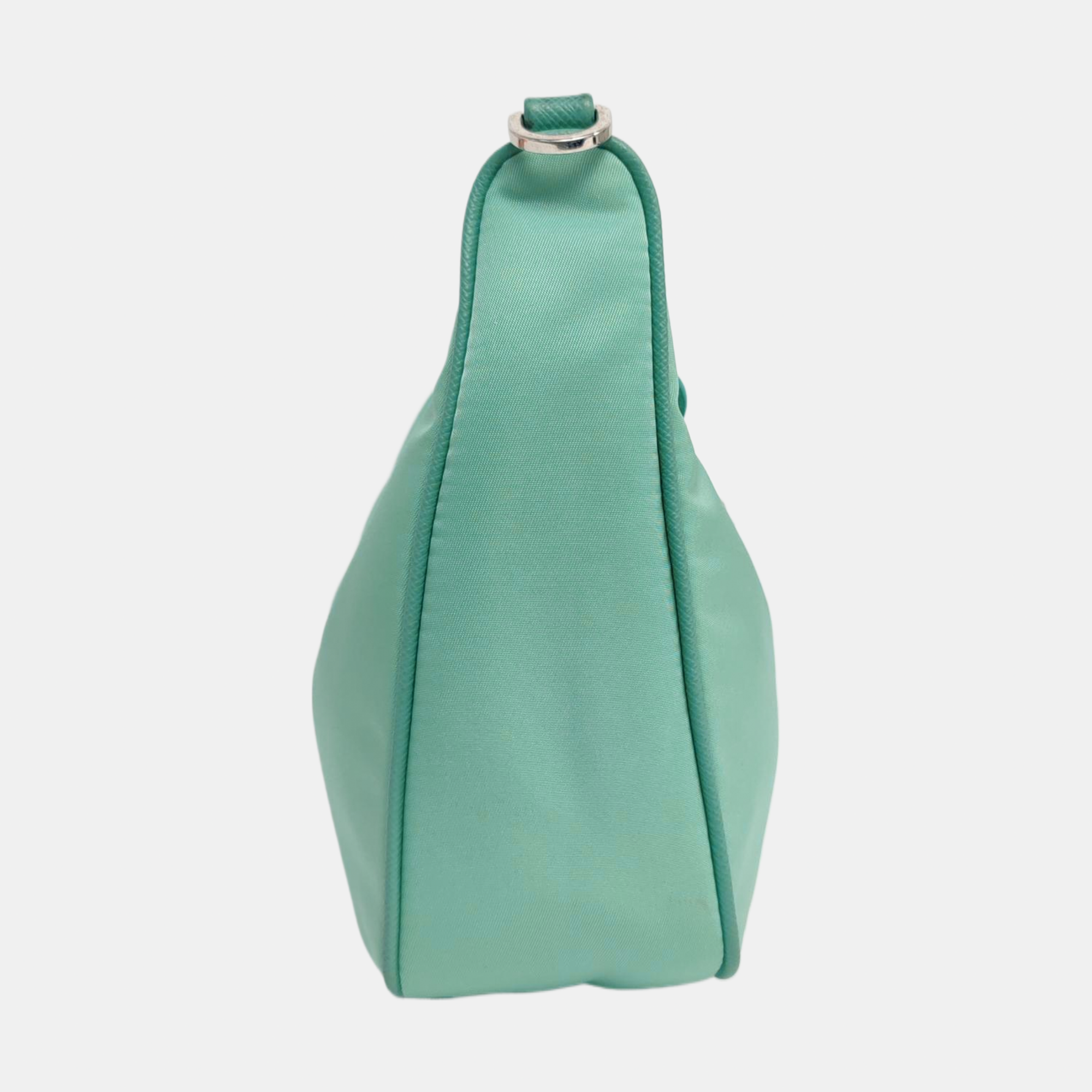 Authenticated pre-owned  Re-Edition2005 Nylon Green - Shoulder Bag at Looply