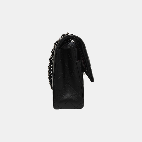 CLASSIC FLAP Medium Quilted Lambskin Black