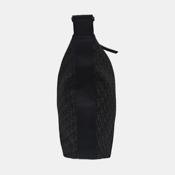 Oblique Canvas Shoulder Bag Black