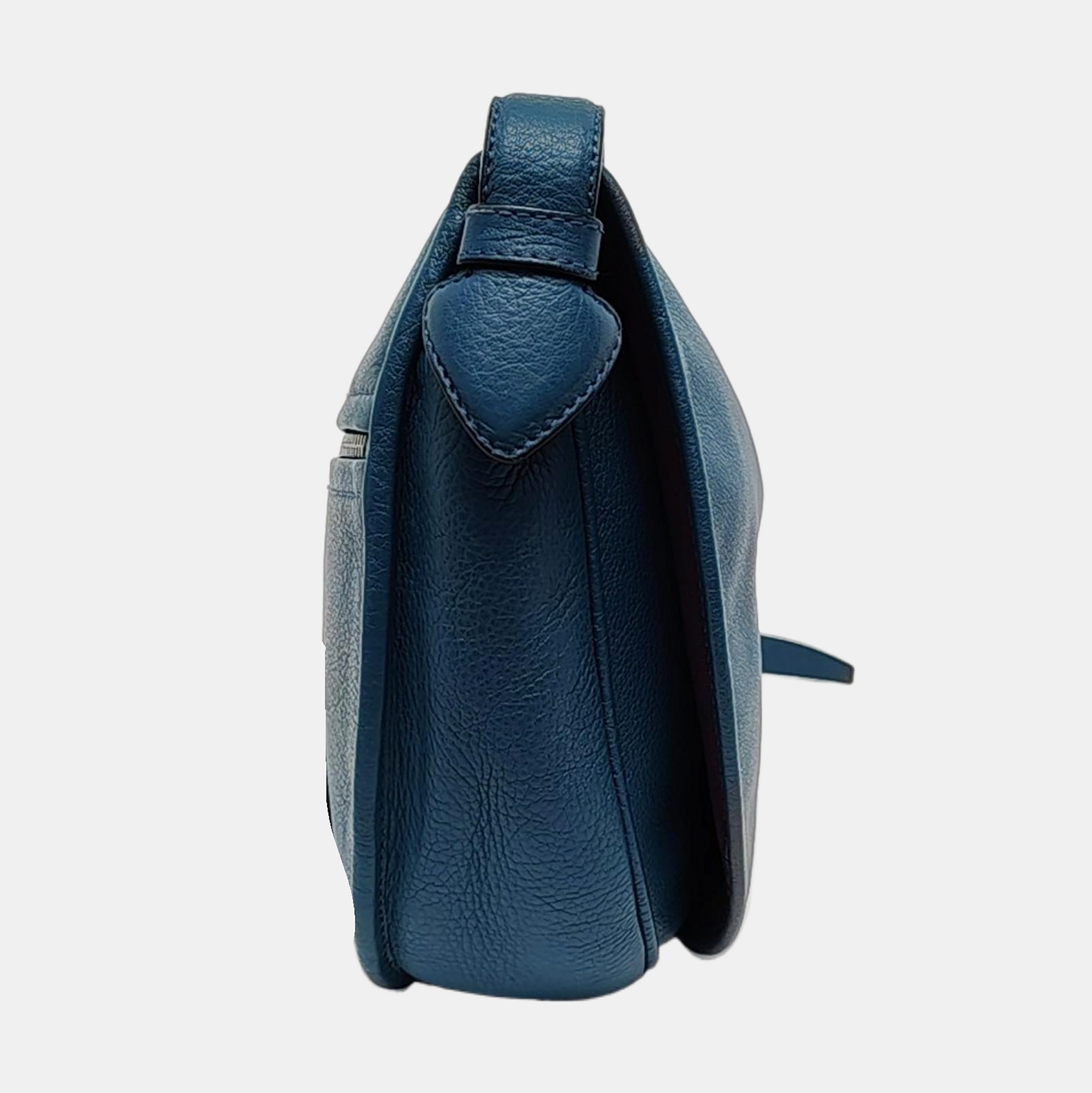 Heritage Medium Calfskin Blue