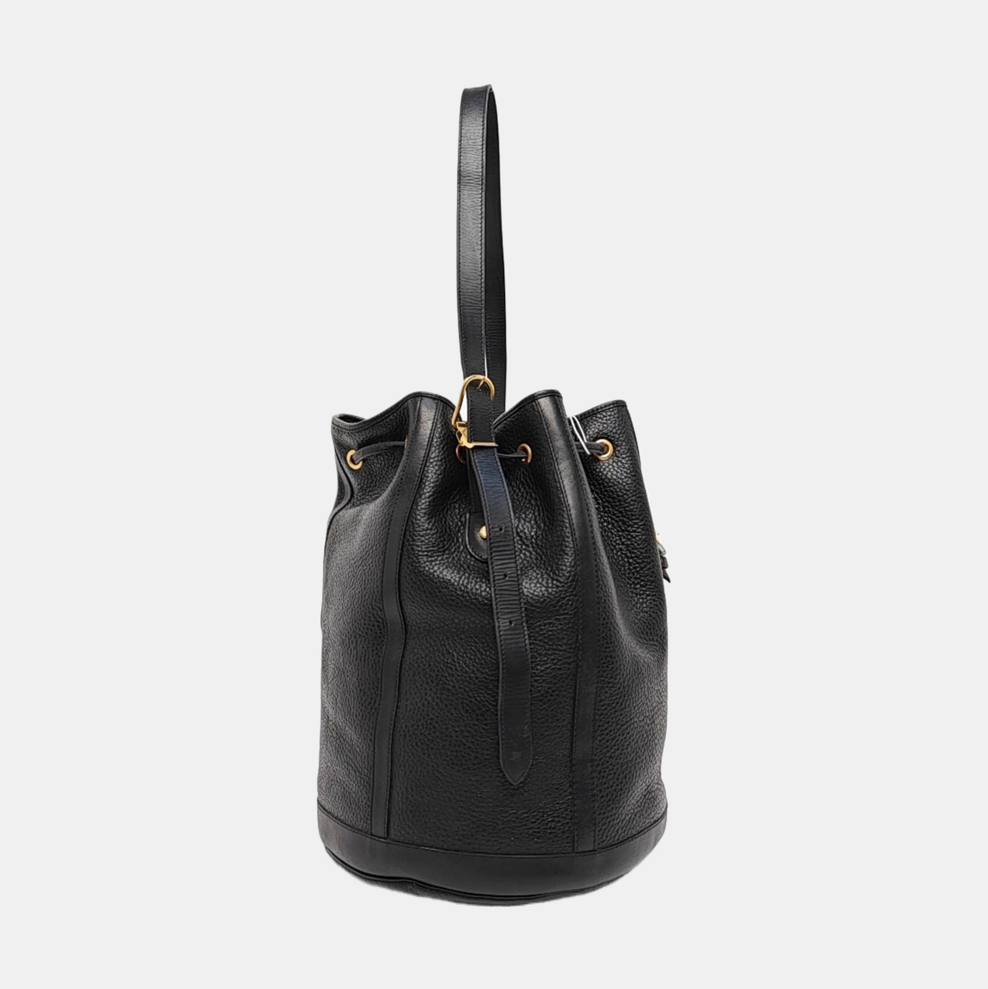 Calfskin Bucket Bag Black