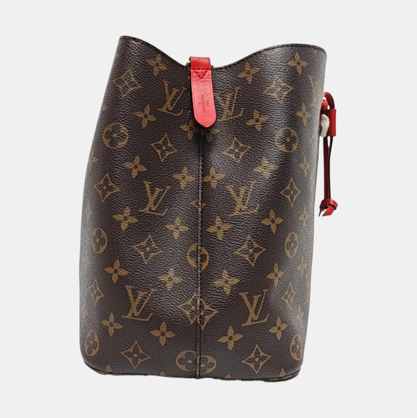 NÉONOÉ MM Monogram Coated Canvas Brown