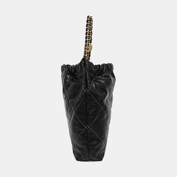 CHANEL 22 Medium Quilted Calfskin Black