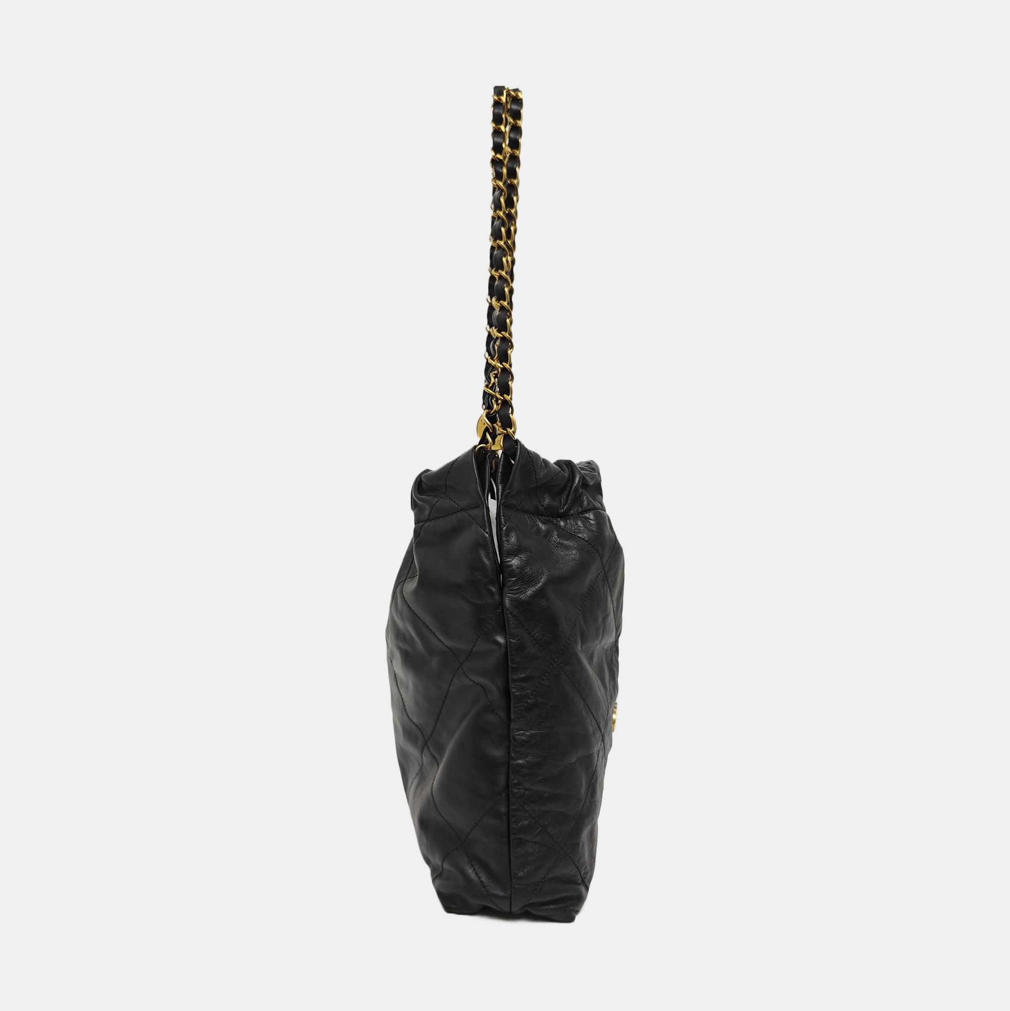 CHANEL 22 Small Quilted Calfskin Black