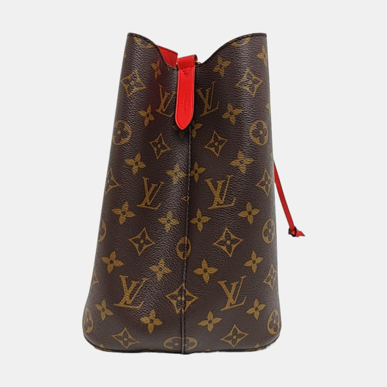 NÉONOÉ MM Monogram Coated Canvas Brown