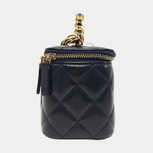 VANITY CASE Small Quilted Lambskin Blue