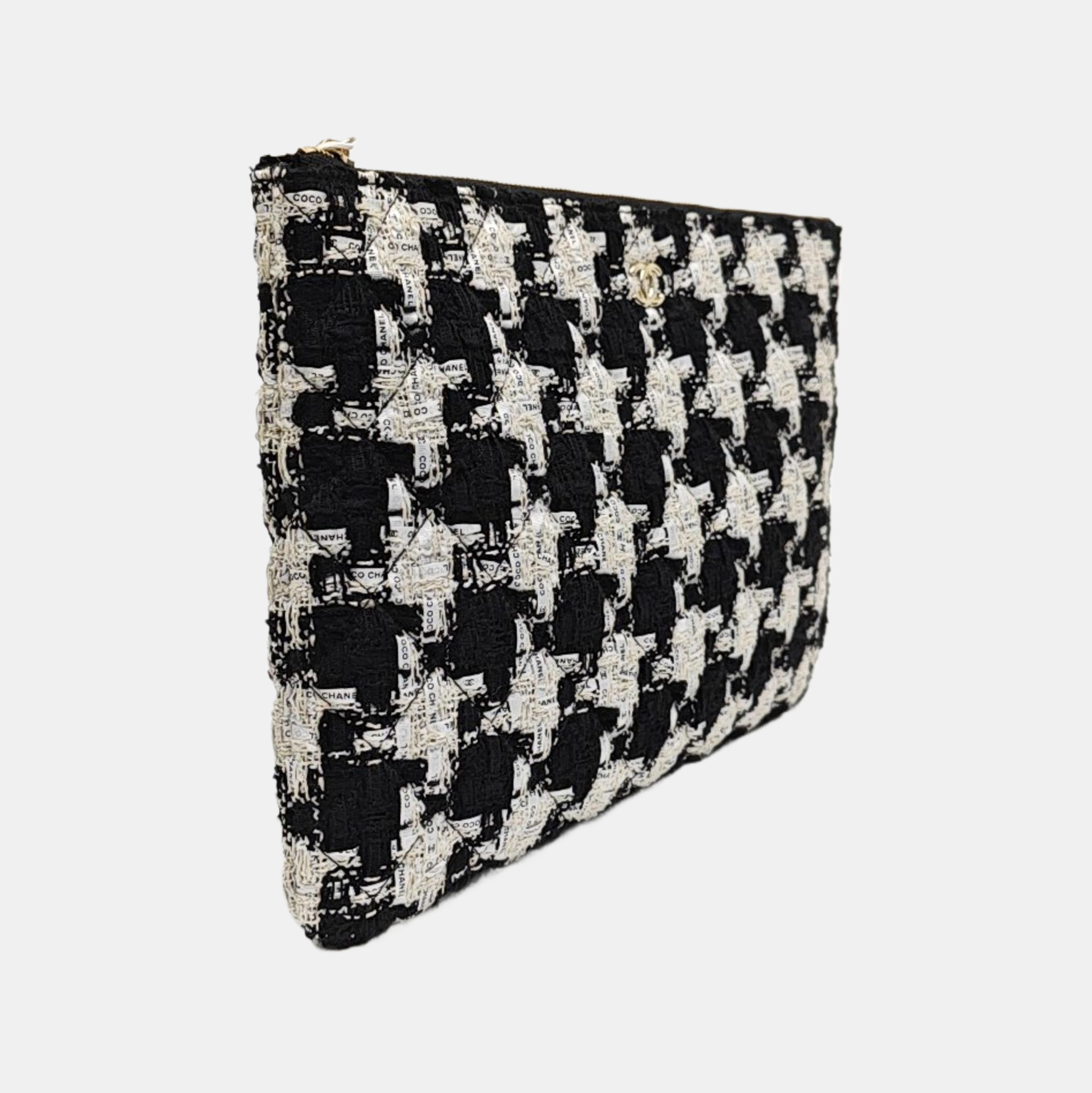 CLASSIC FLAP Medium Quilted Fabric Black