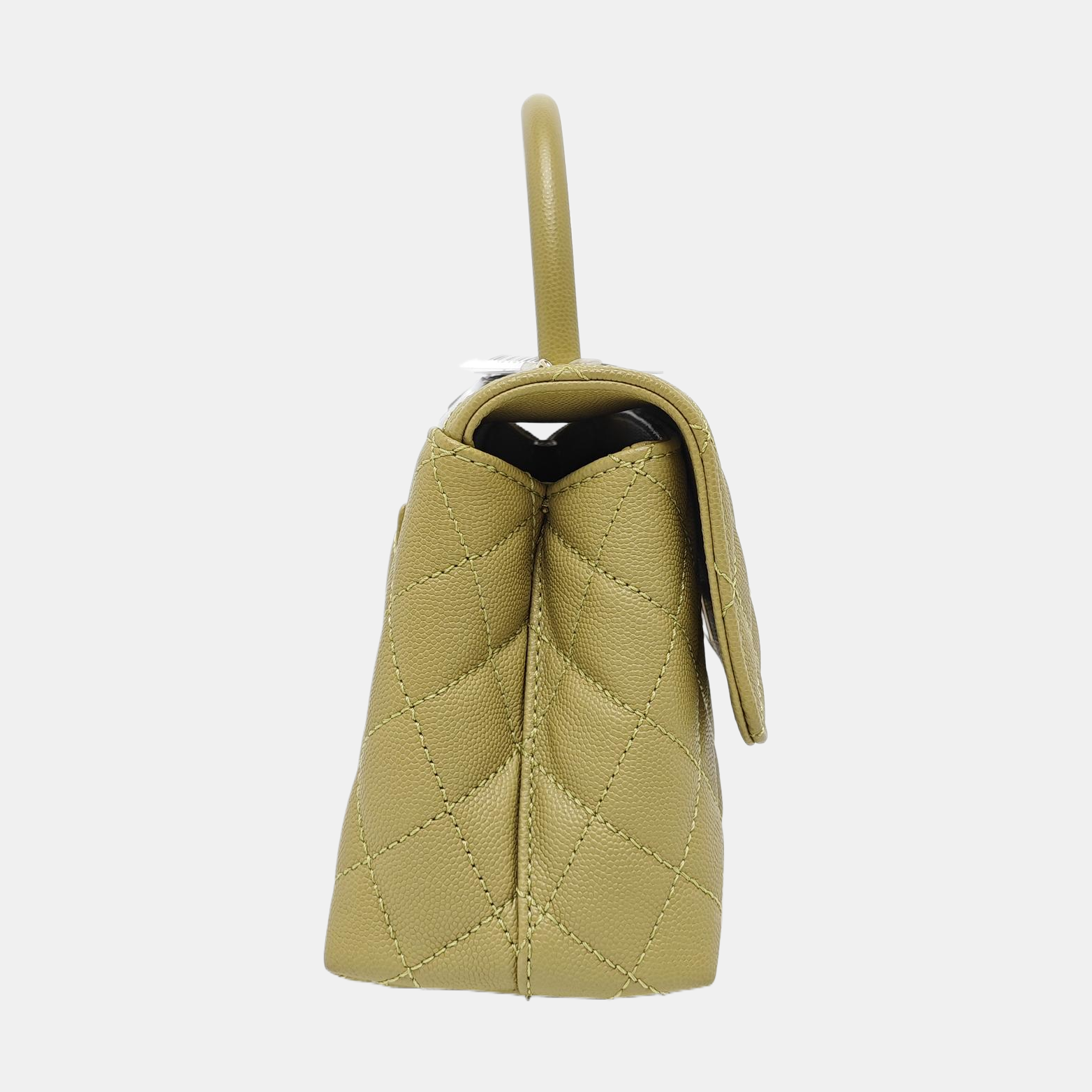 Authenticated pre-owned  COCO HANDLE Grained Calfskin Green - Shoulder Bag at Looply