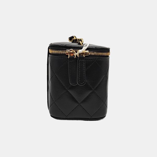 Quilted Lambskin Shoulder Bag Black