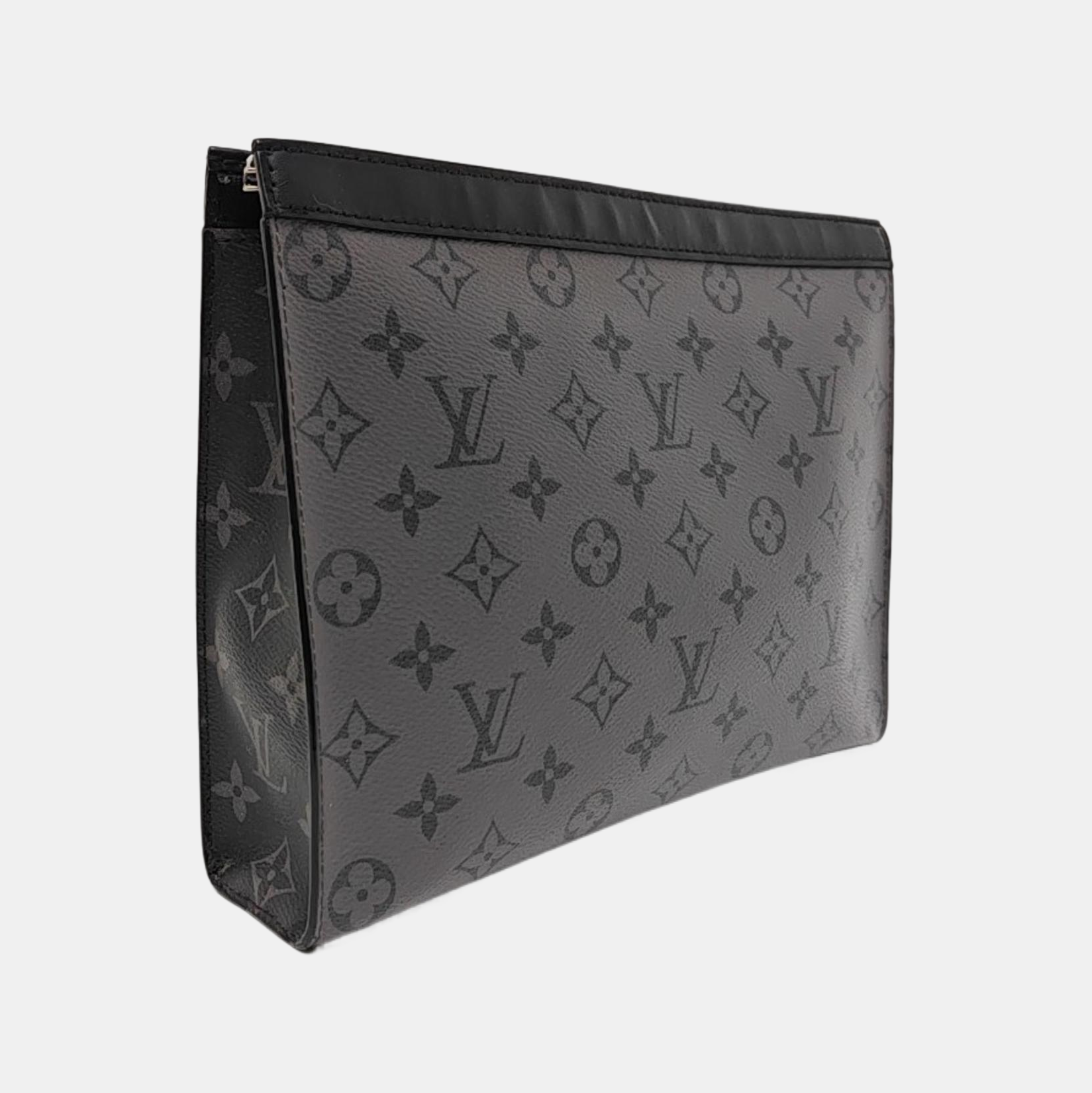 Pochette Voyag MM Monogram Coated Canvas Gray