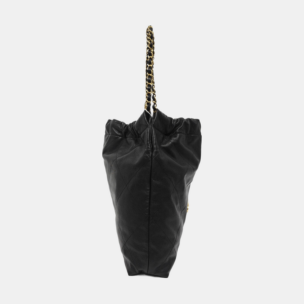 CHANEL 22 Medium Quilted Grained Calfskin Black