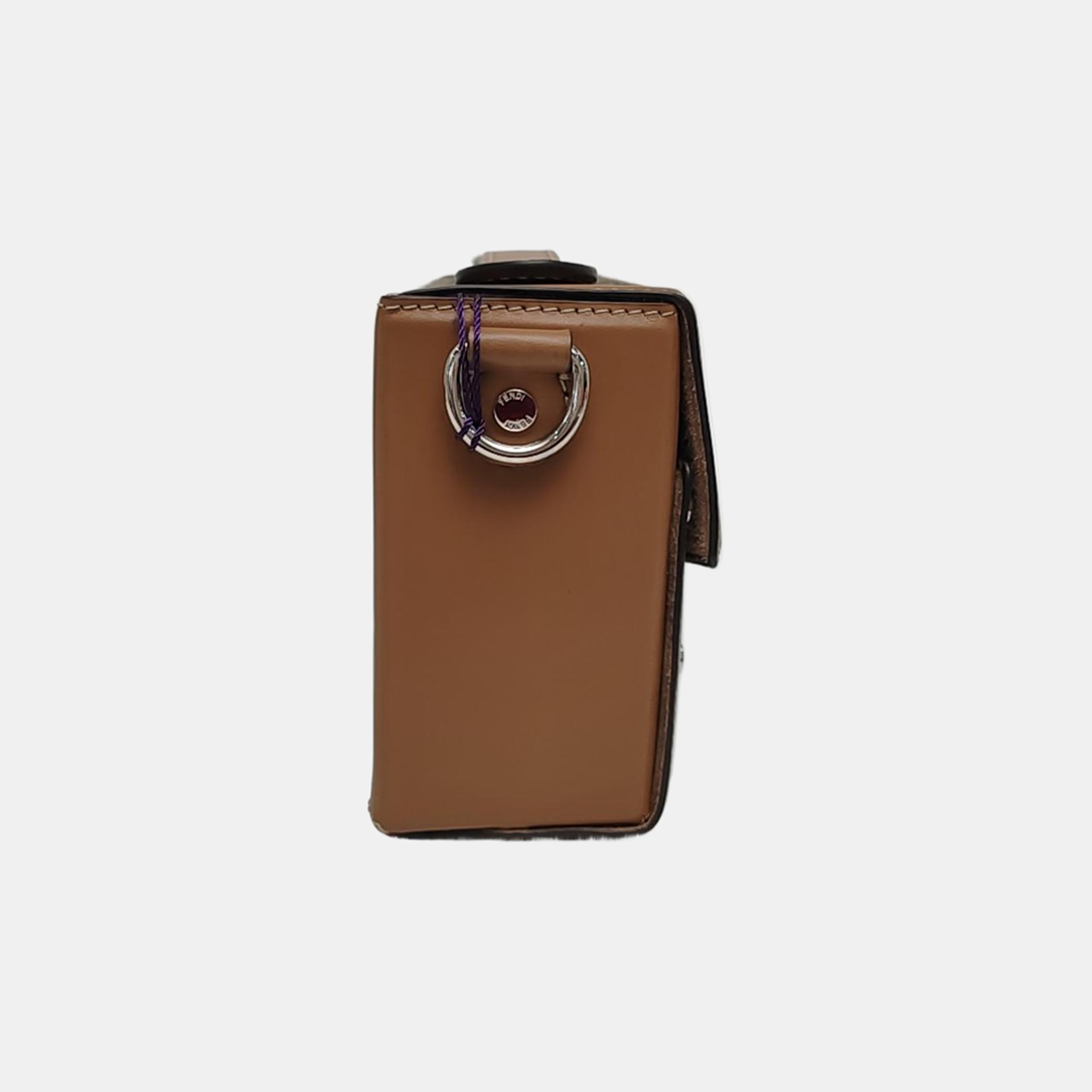 Authenticated pre-owned  Baguette Canvas Brown - Crossbody Bag at Looply