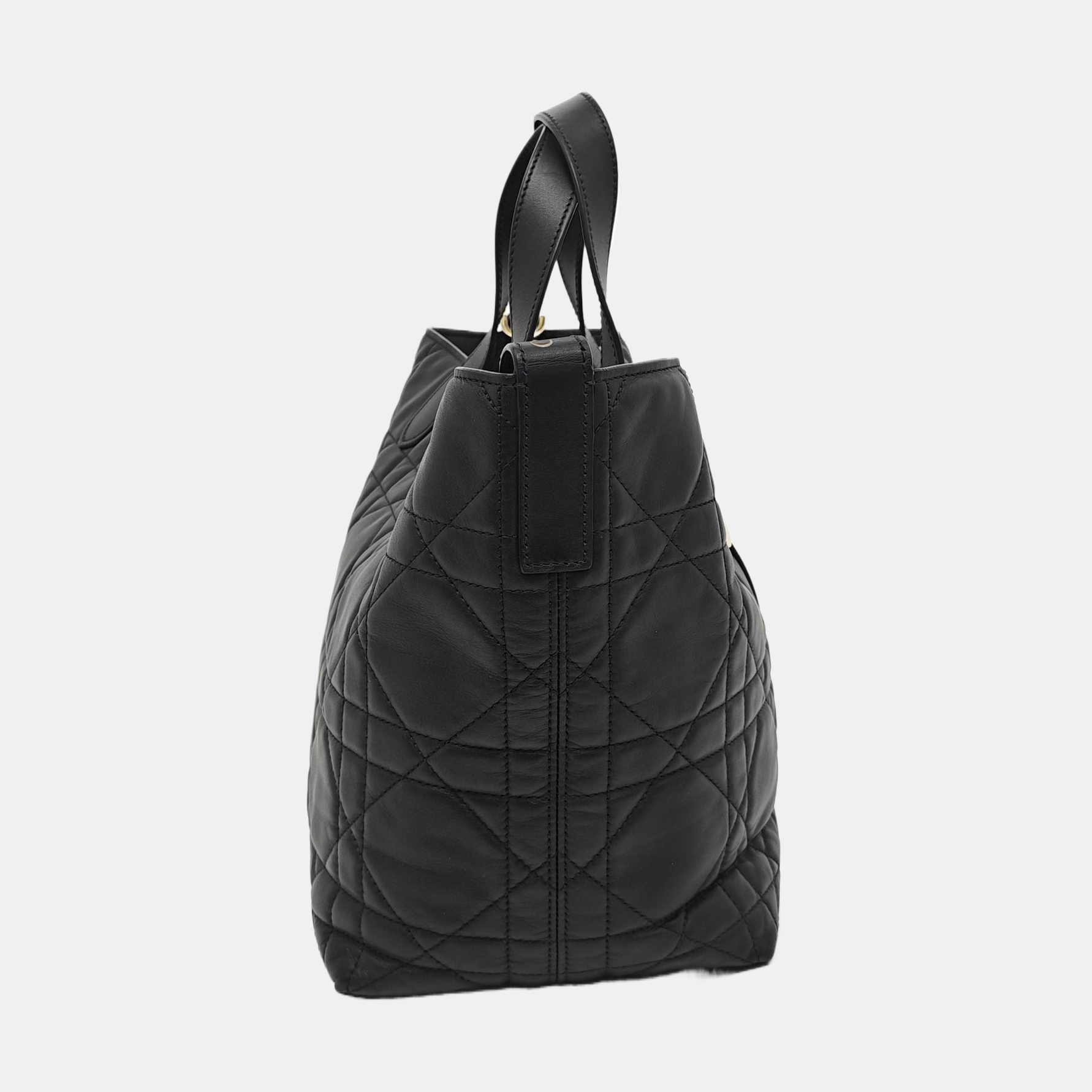 Toujours Medium Cannage Calfskin Black