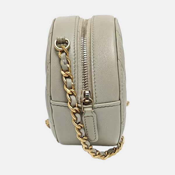 ROUND Quilted Lambskin Gray