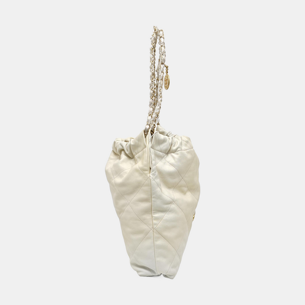 CHANEL 22 Medium Quilted Calfskin White