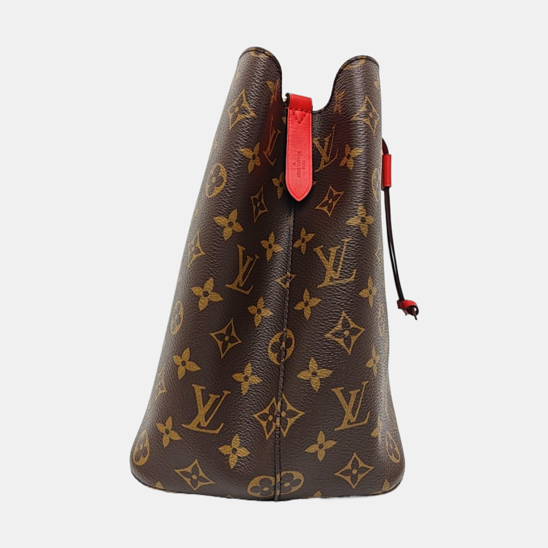 NÉONOÉ MM Monogram Coated Canvas Brown
