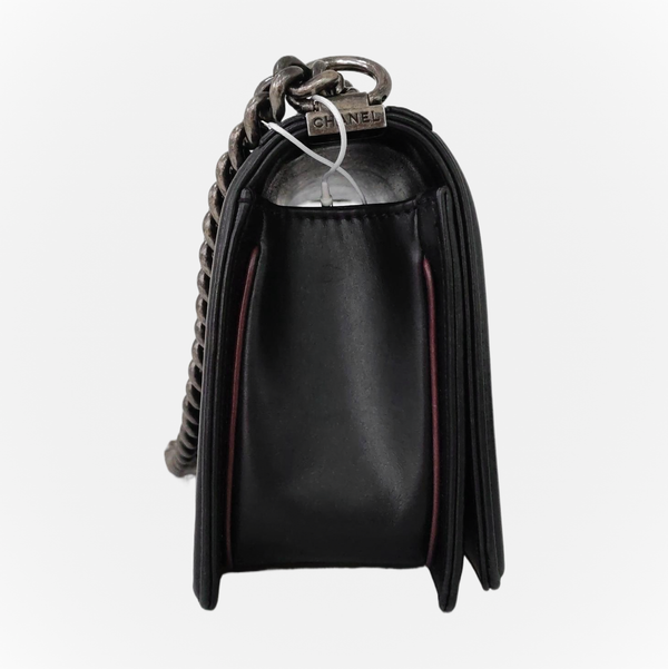 BOY CHANEL Medium Quilted Calfskin Black