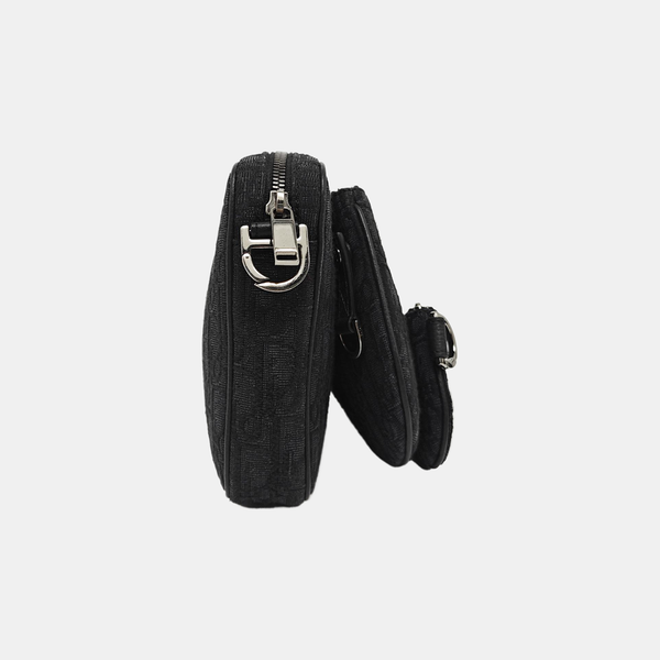 Saddle Medium Oblique Canvas Black