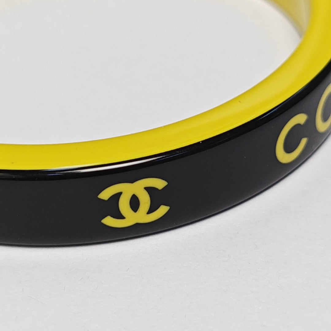 Synthetic Material Black Bangle
