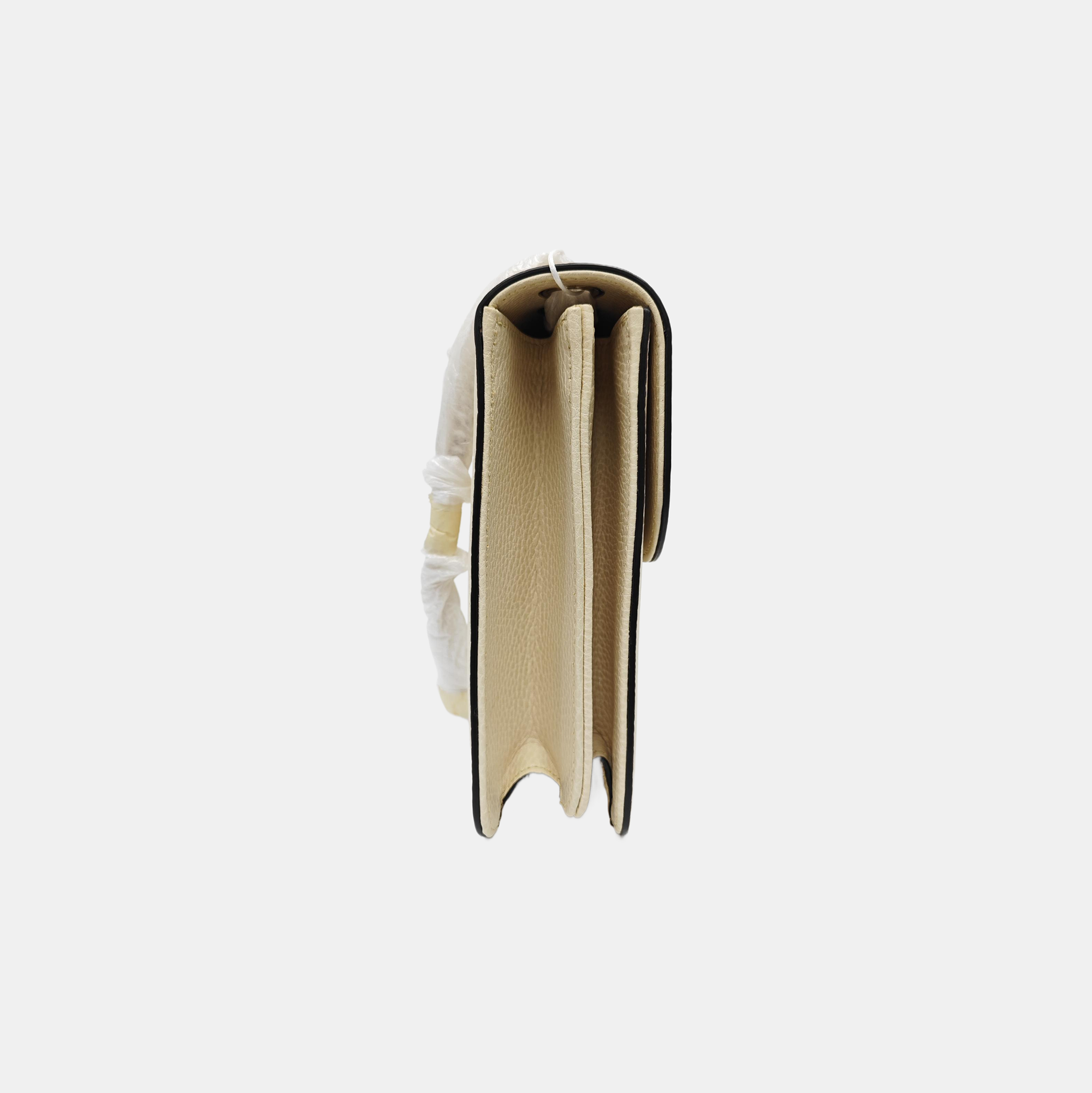 Interlocking G Large Calfskin Beige