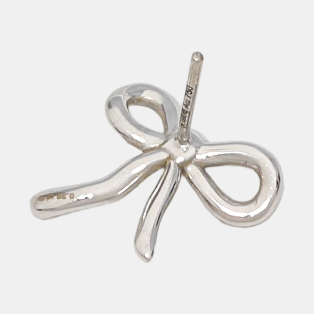 18k White Gold Silver Stud Earrings