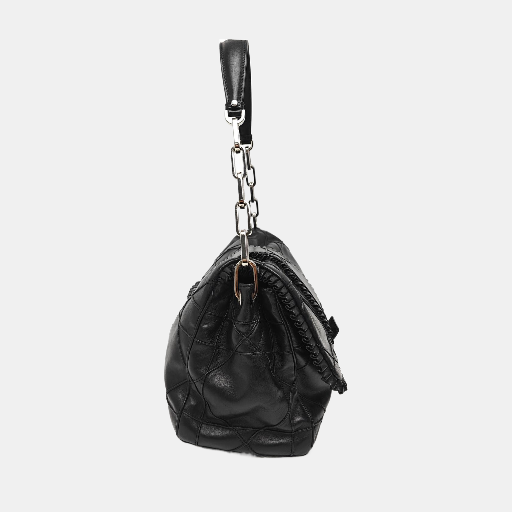 New Lock Cannage Calfskin Black