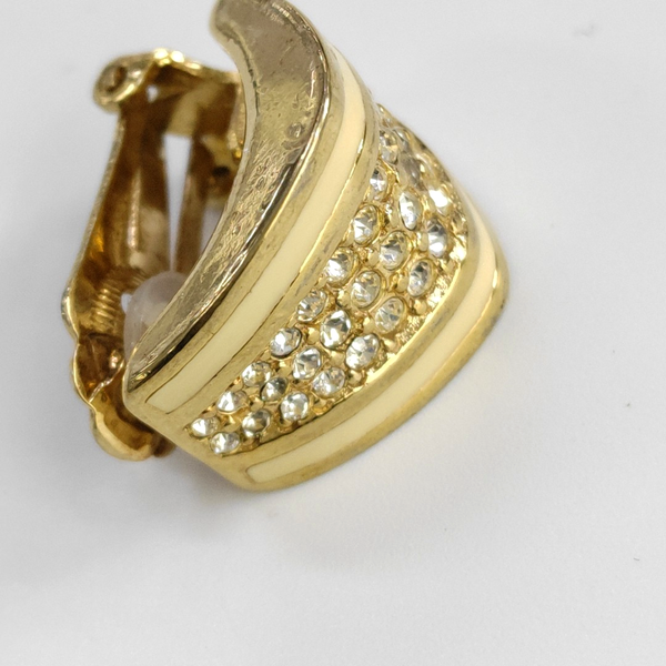 Twist Round Metal Gold Clip On Earrings
