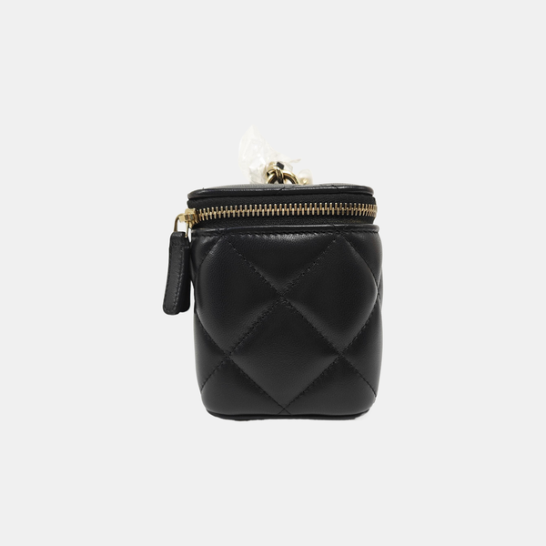 VANITY CASE Small Quilted Lambskin Black
