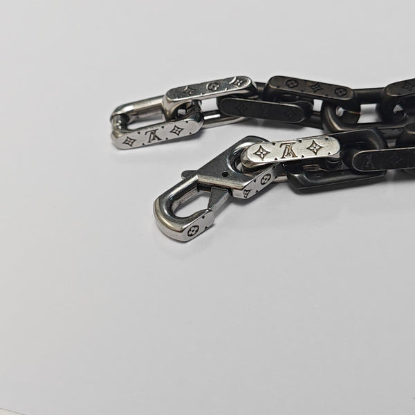 MONOGRAM CHAIN Metal Silver Bracelet