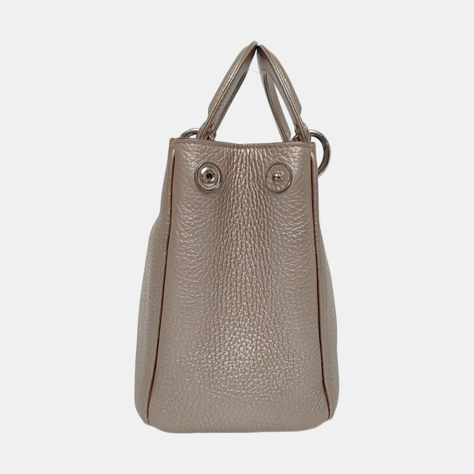 Authenticated pre-owned  Diorissimo Calfskin Beige - Tote Bag at Looply