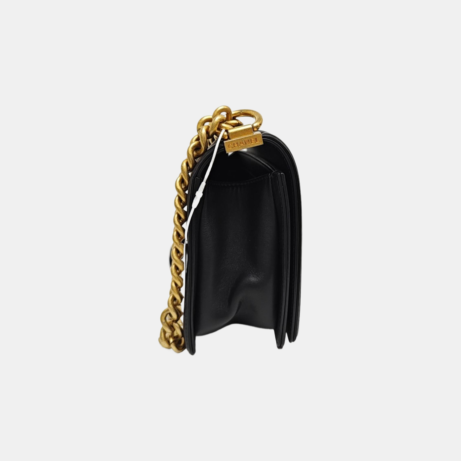 BOY CHANEL Medium Quilted Calfskin Black