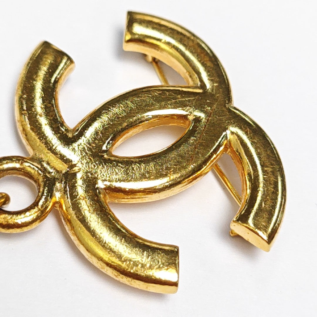 Metal Gold Brooch