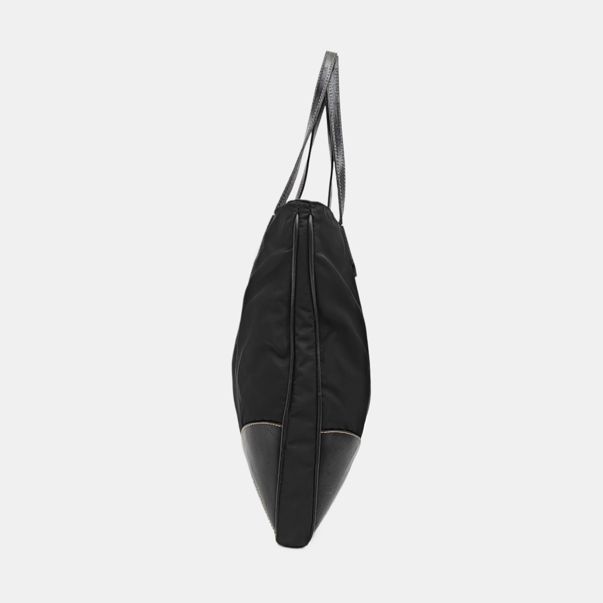 Vintage Nylon Black