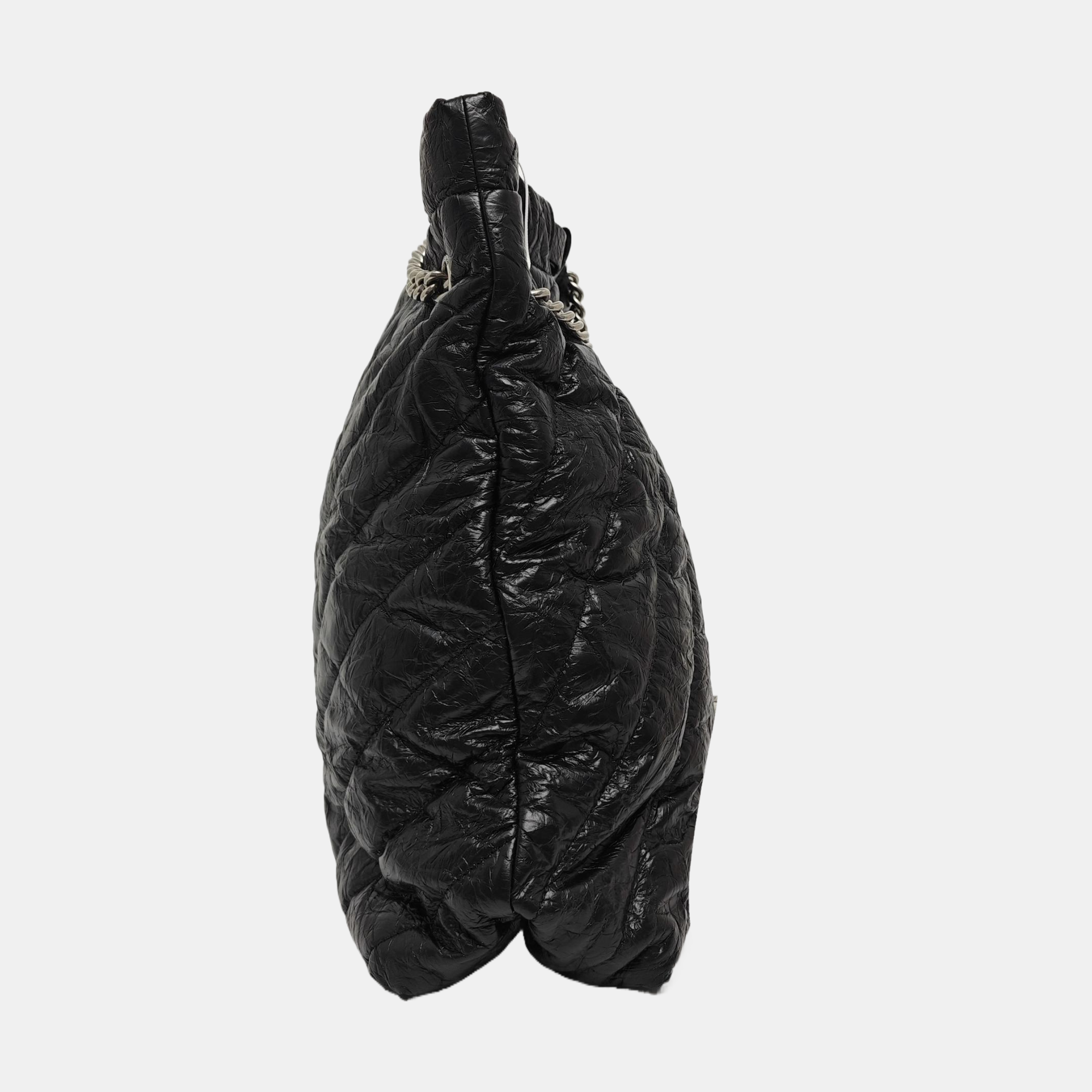 Crush Medium Quilted Calfskin Black