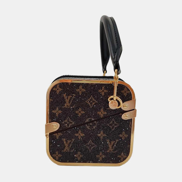Monogram Canvas Brown