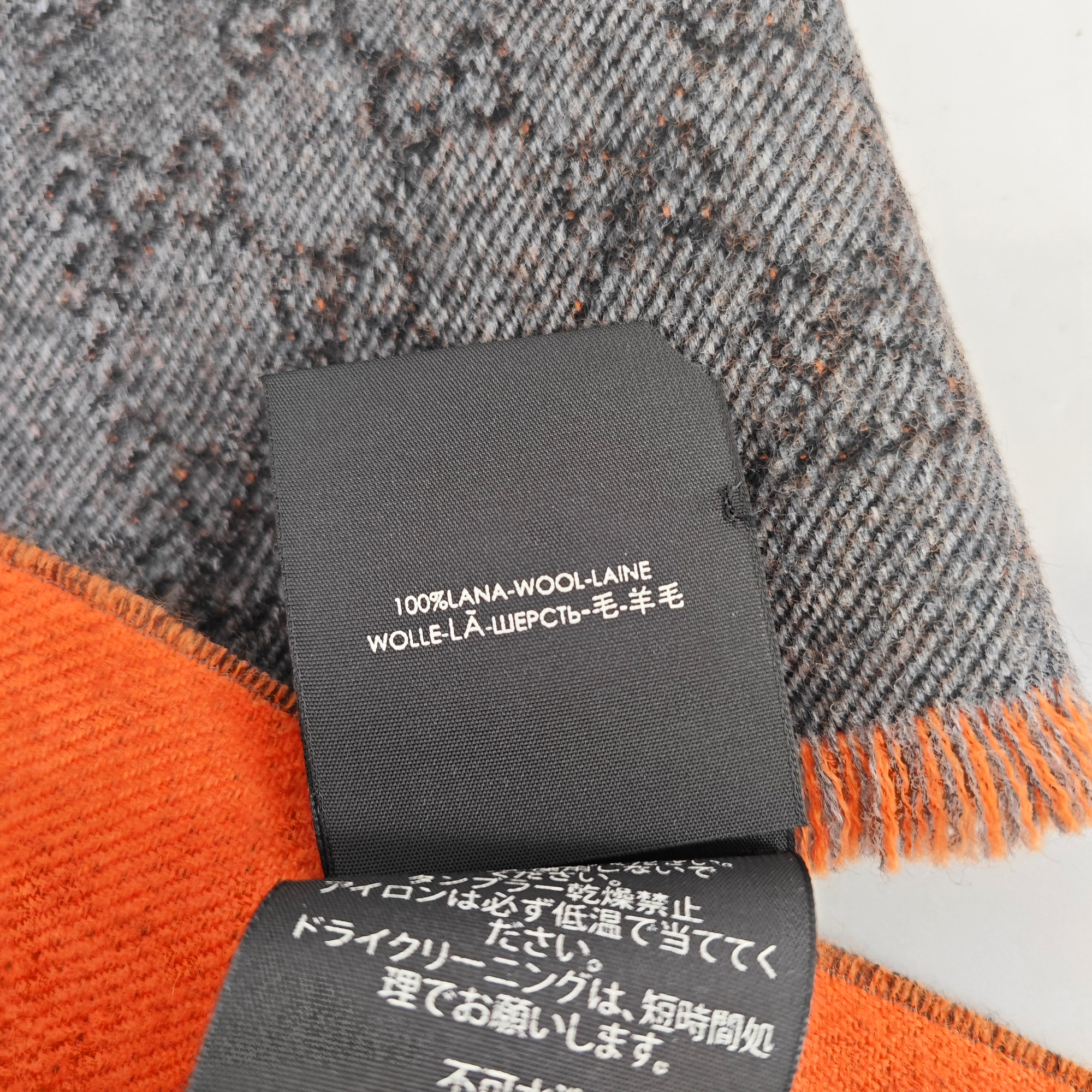 Wool Scarf Gray