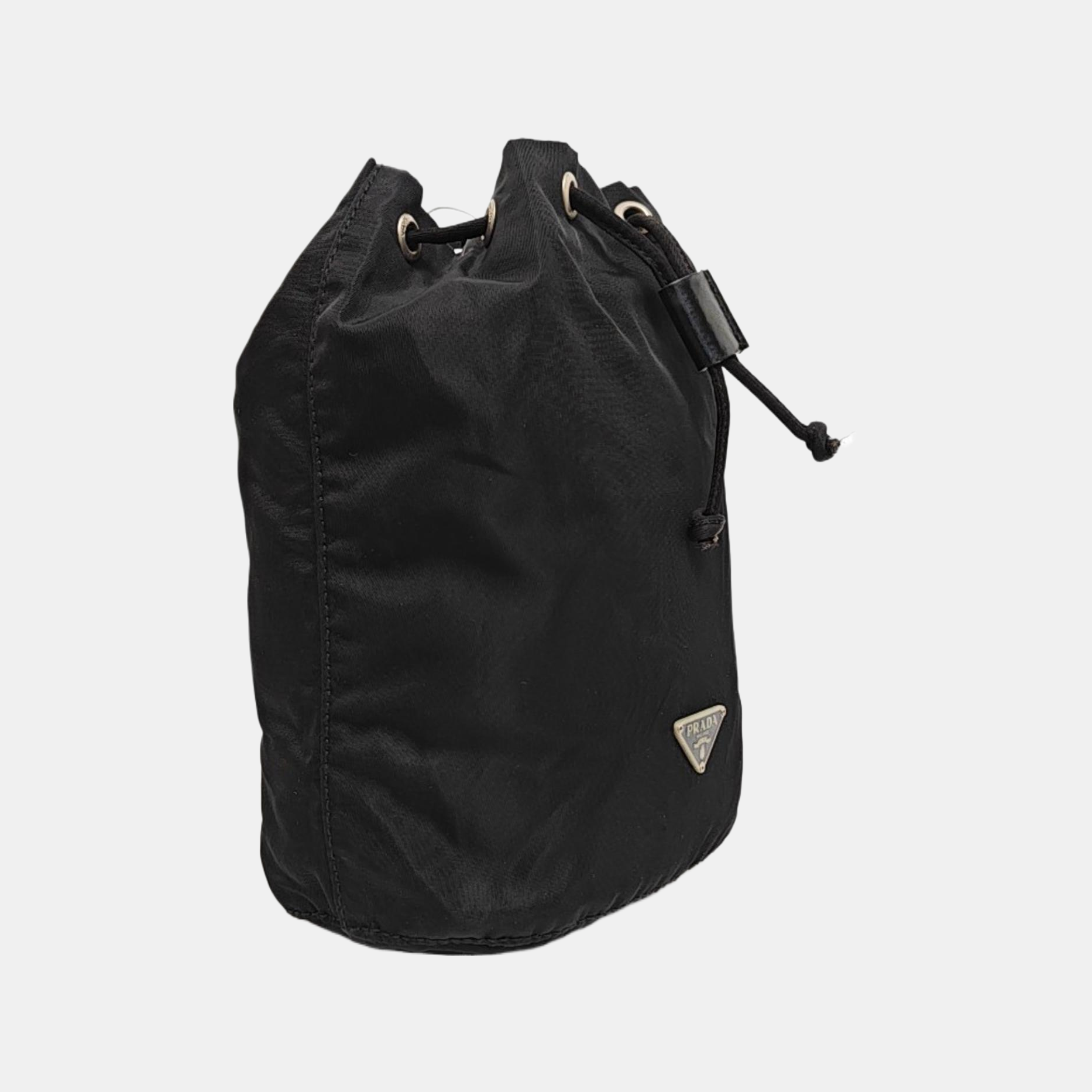 Authenticated pre-owned  Bucket Nylon Black - Bucket Bag at Looply