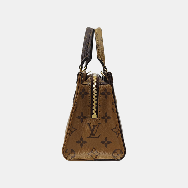 ONTHEGO EAST WEST Chain Monogram Coated Canvas Brown