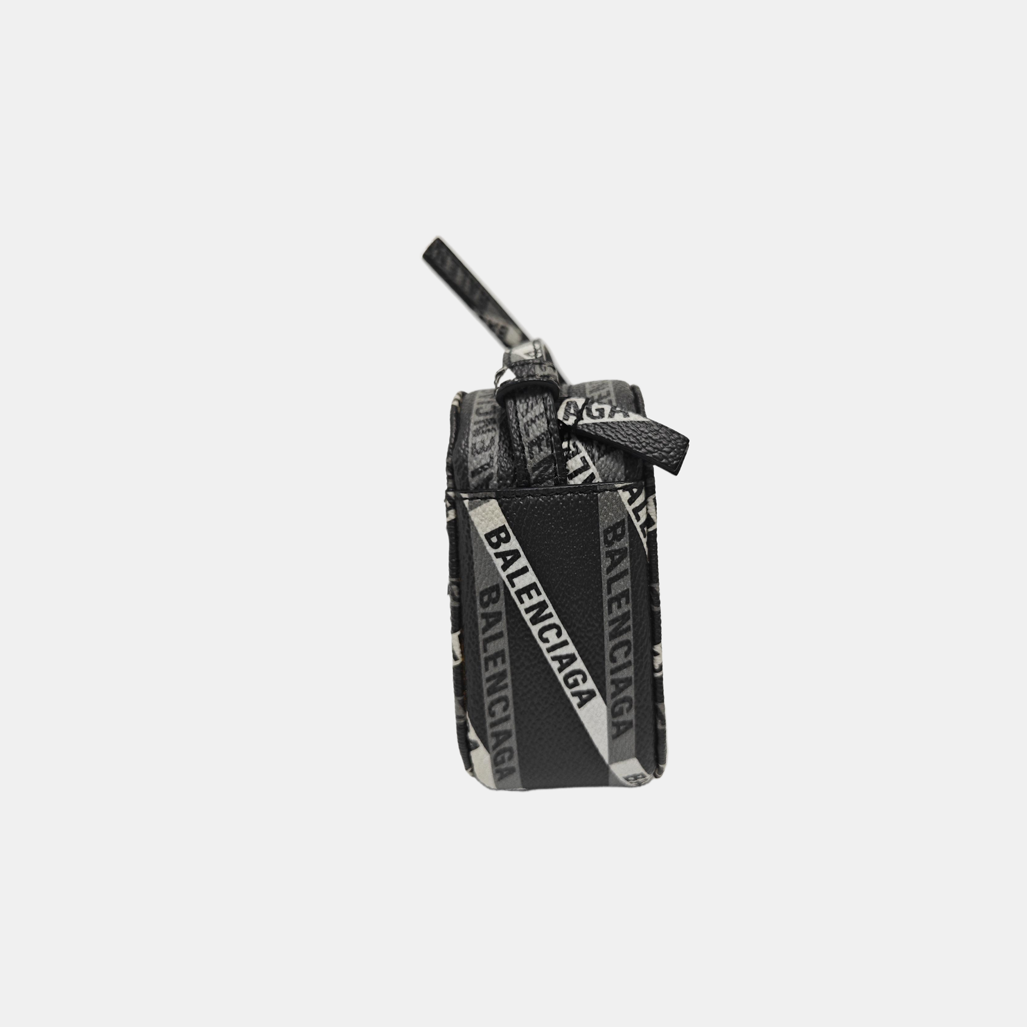 Everyday Calfskin Black