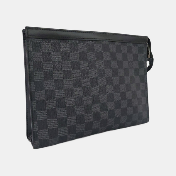 Pochette Voyag MM Damier Graphite Coated Canvas Gray