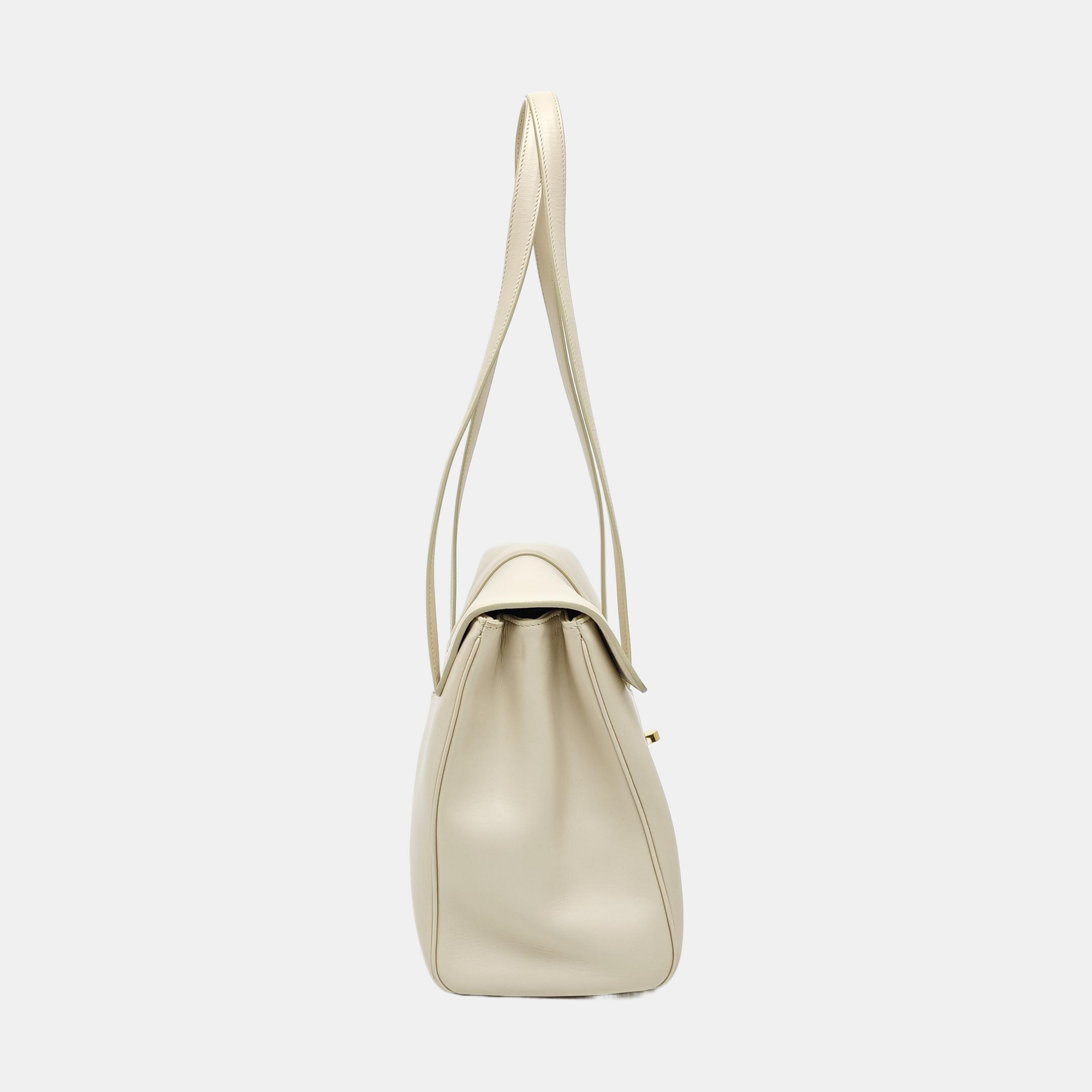 16 Medium Calfskin Beige