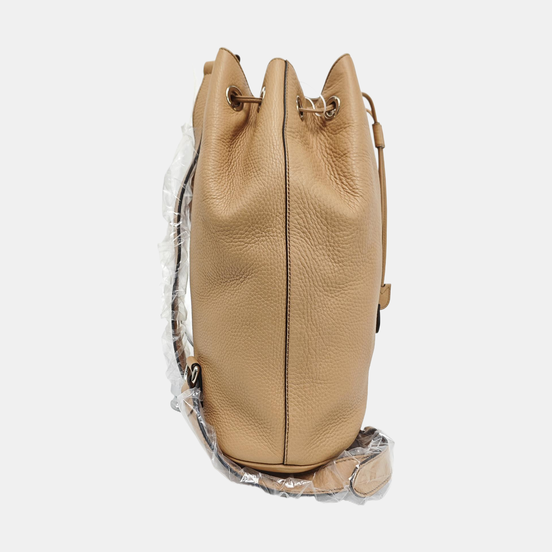 Soho Medium Calfskin Beige