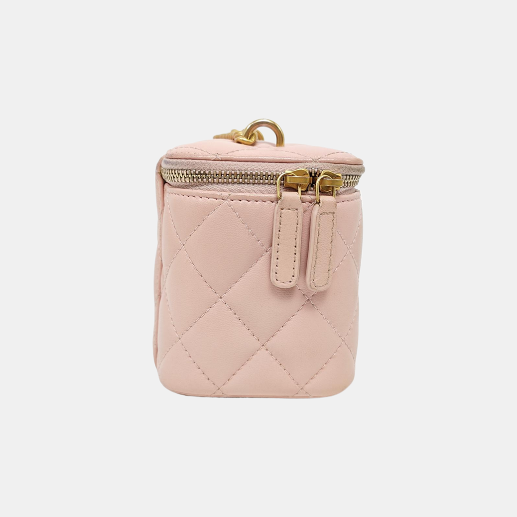 VANITY CASE Small Quilted Lambskin Pink