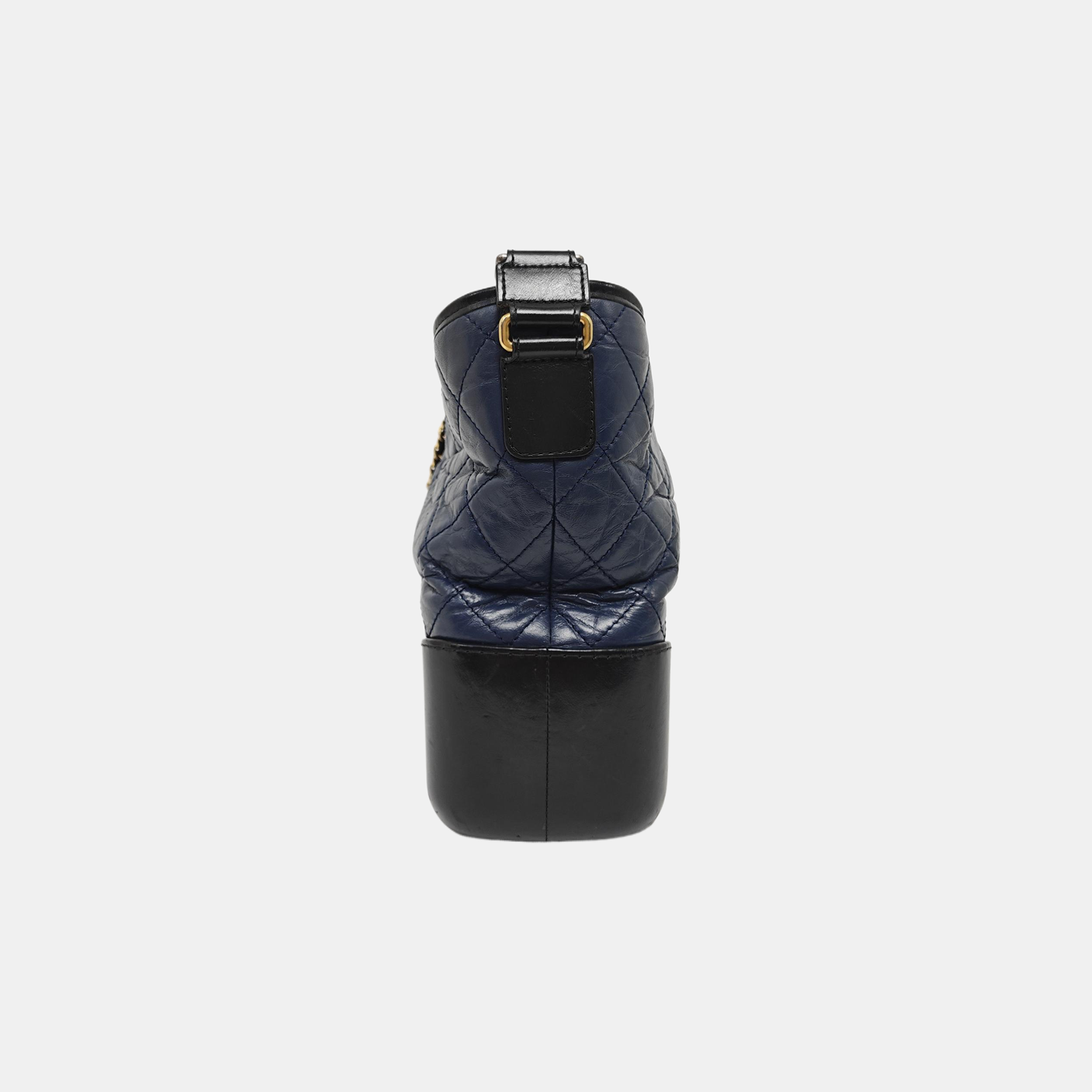 GABRIELLE Medium Quilted Calfskin Blue