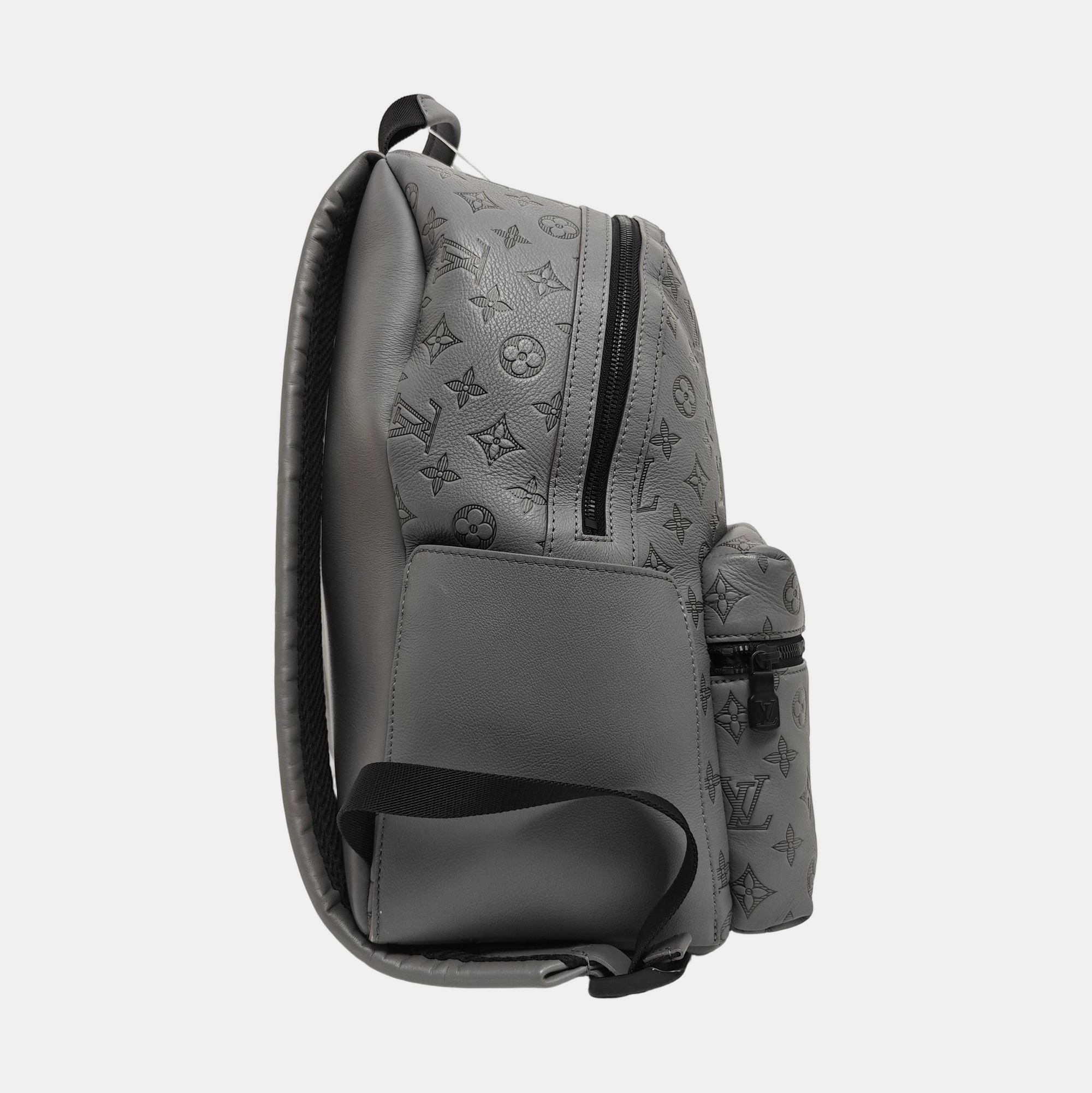 DISCOVERY Monogram Calfskin Gray