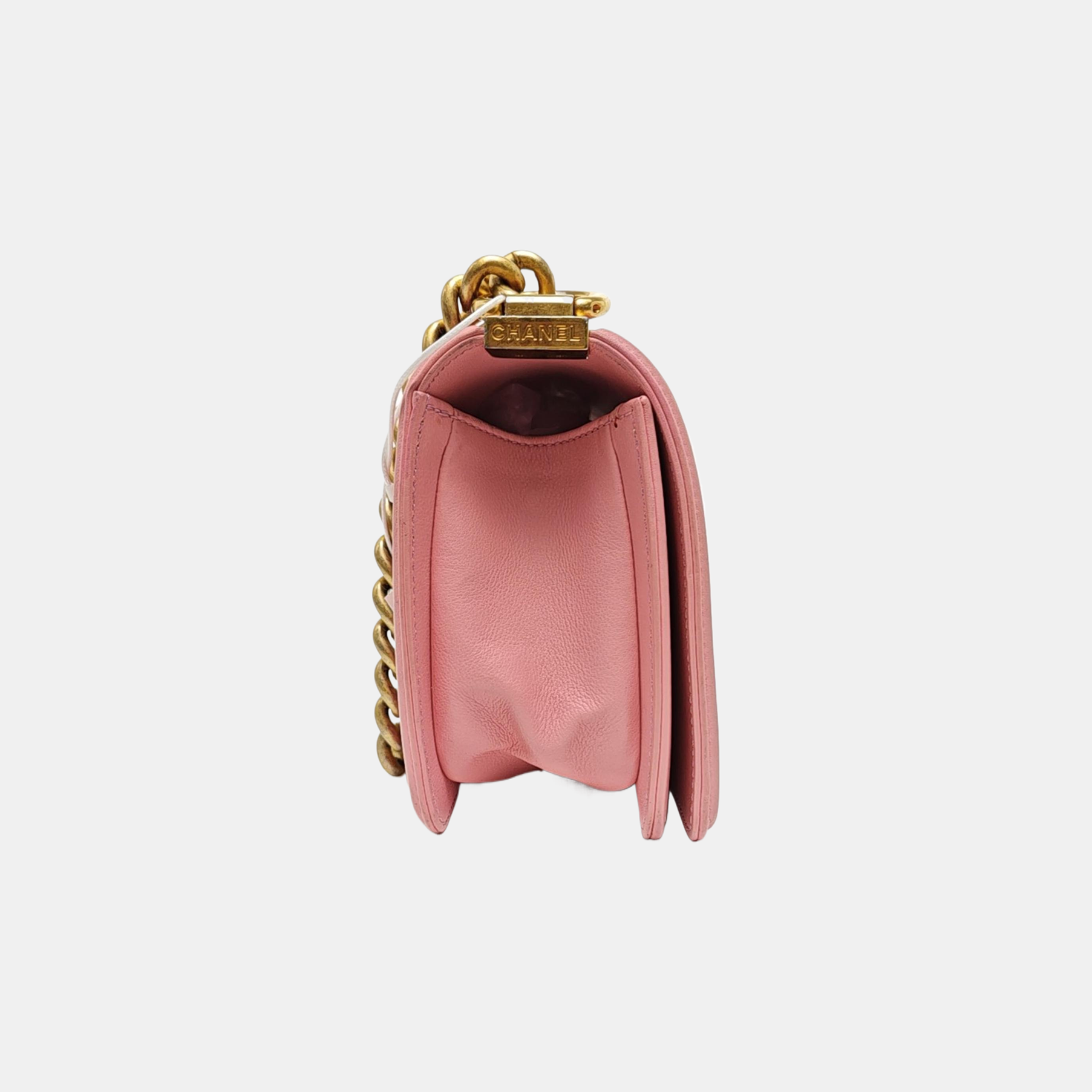 Authenticated pre-owned  BOY CHANEL Small Quilted Calfskin Pink - Shoulder Bag at Looply